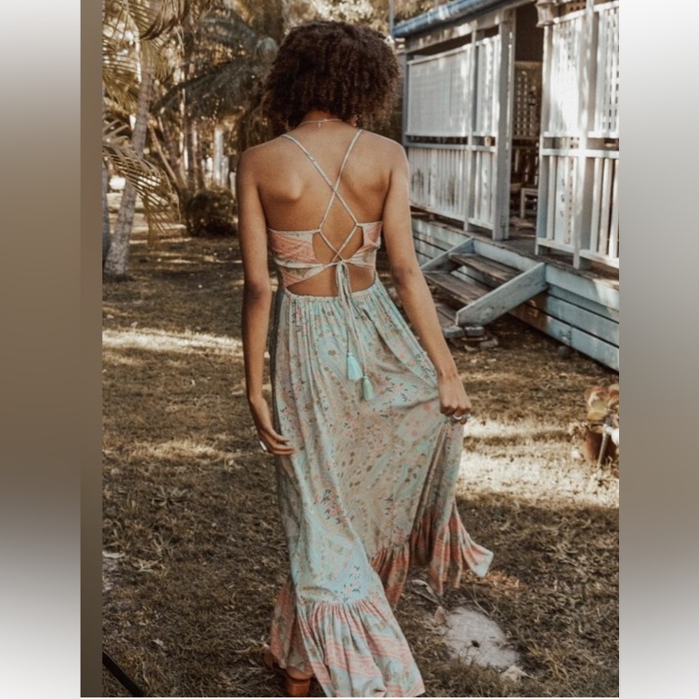 Floral Spell New with Tags “City Lights Strappy Maxi in Sage” - Picture 2 of 14